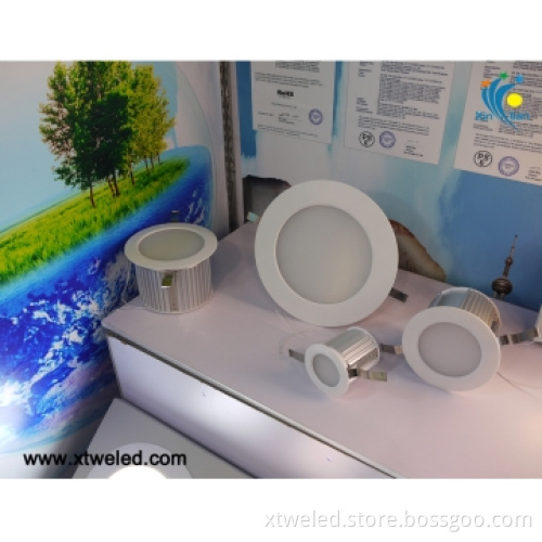 Recessed LED Downlight With Good Permeability